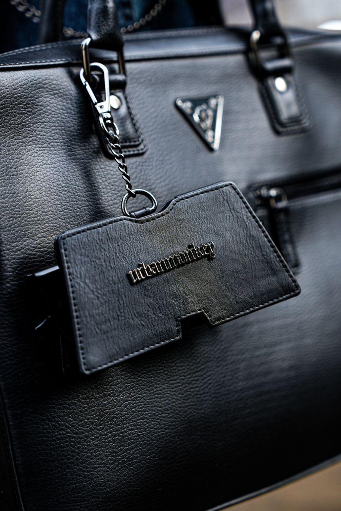 sunglasses-holder-case-001-um25-rx-gc-001-6797558.jpg