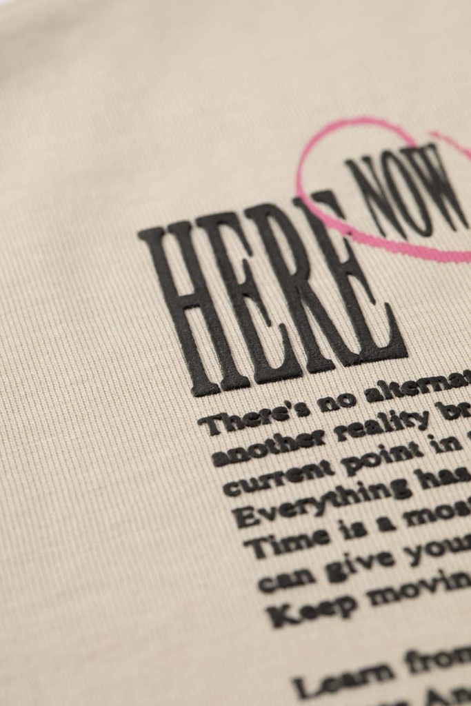 here-now-25tsbf3-be-xs-790697.jpg