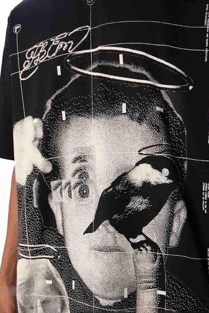 kids-see-ghosts-25tsbf9-bk-xs-816086.jpg