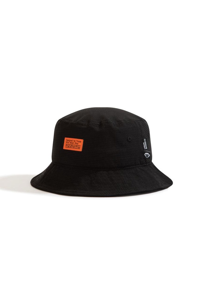 um-training-bucket-hat-never-stop-playin-um24bh186-blk55-570258.jpg