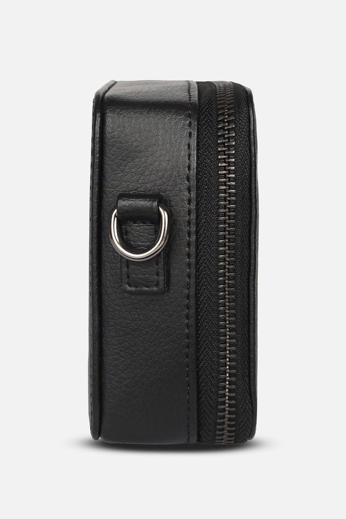 crossbody-black-sling-bag-small-05-759447.jpg