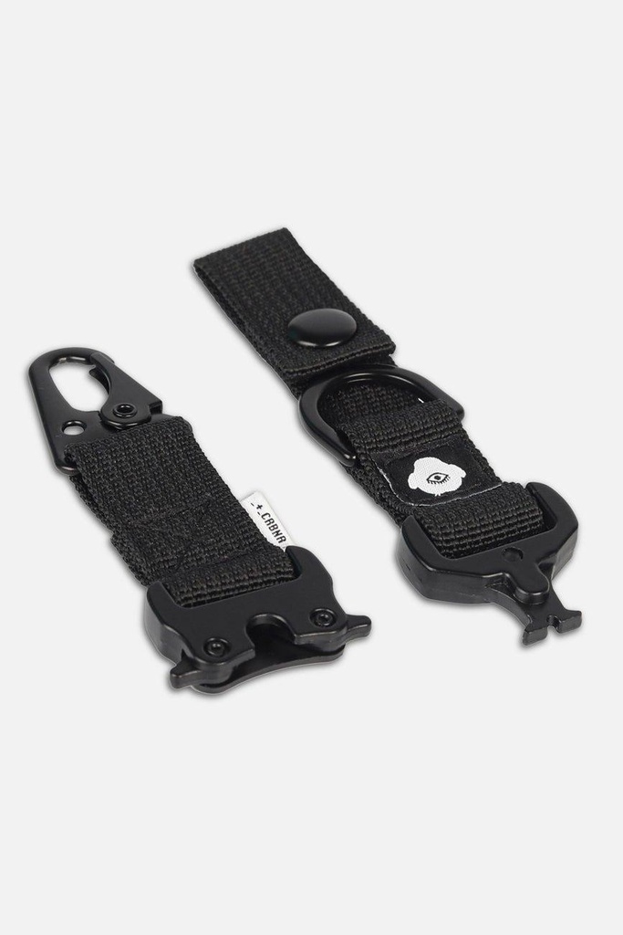 CARABINER-BLACK-ACCESSORIES-08-685380.jpg