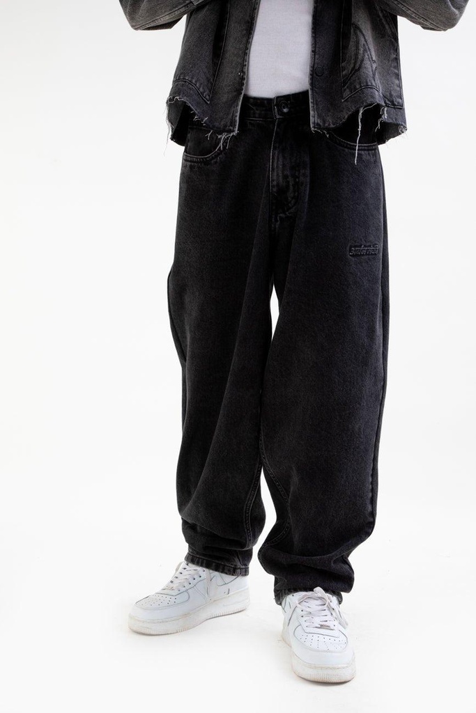 Black-baggy-skater-jeans-04-932860.jpg