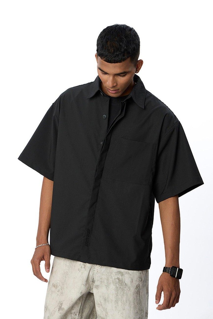 short-sleeve-shirt-black-um23a-sh-007a-s-806612.jpg