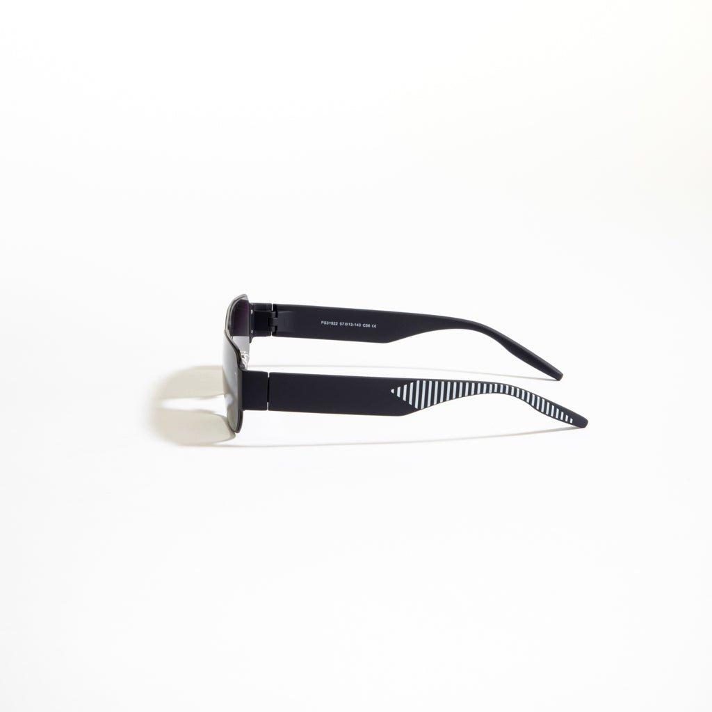 Defender-gray-sports-sunglasses-03-603422.jpg