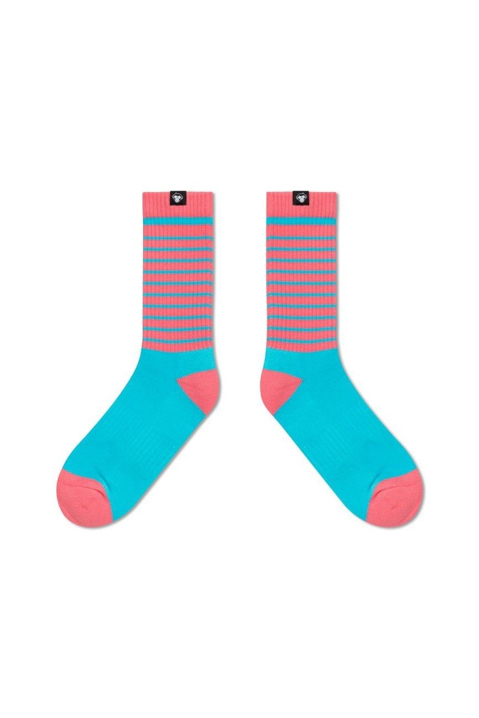 blaze-striker-socks-01-179605.jpg