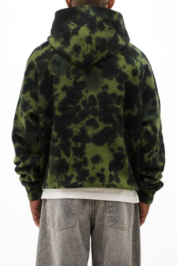 future-tie-dye-hoodie-02-570468.jpg
