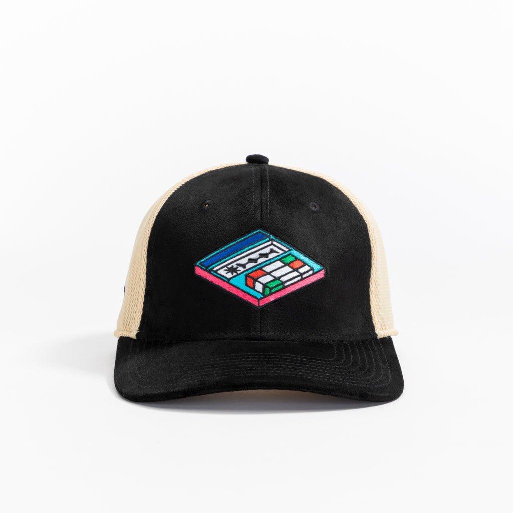 headliner-black-trucker-curved-brim-cap-01-728154.jpg