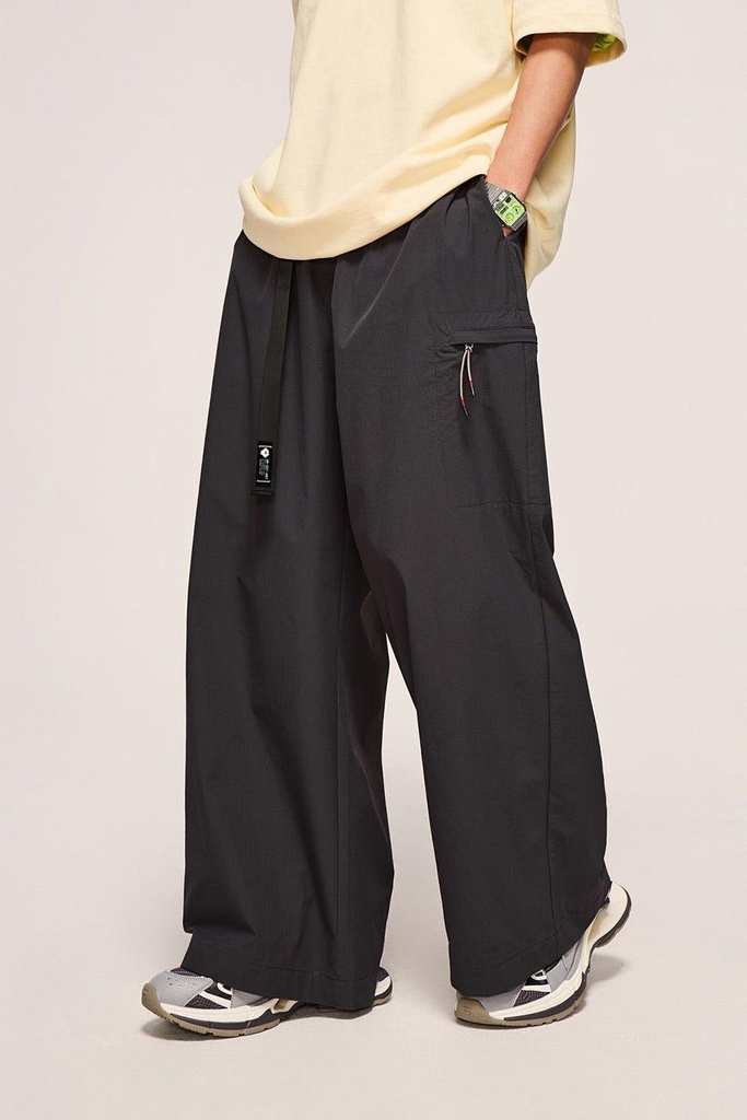 adventure-cargo-pants-dark-grey-01-598264.jpg