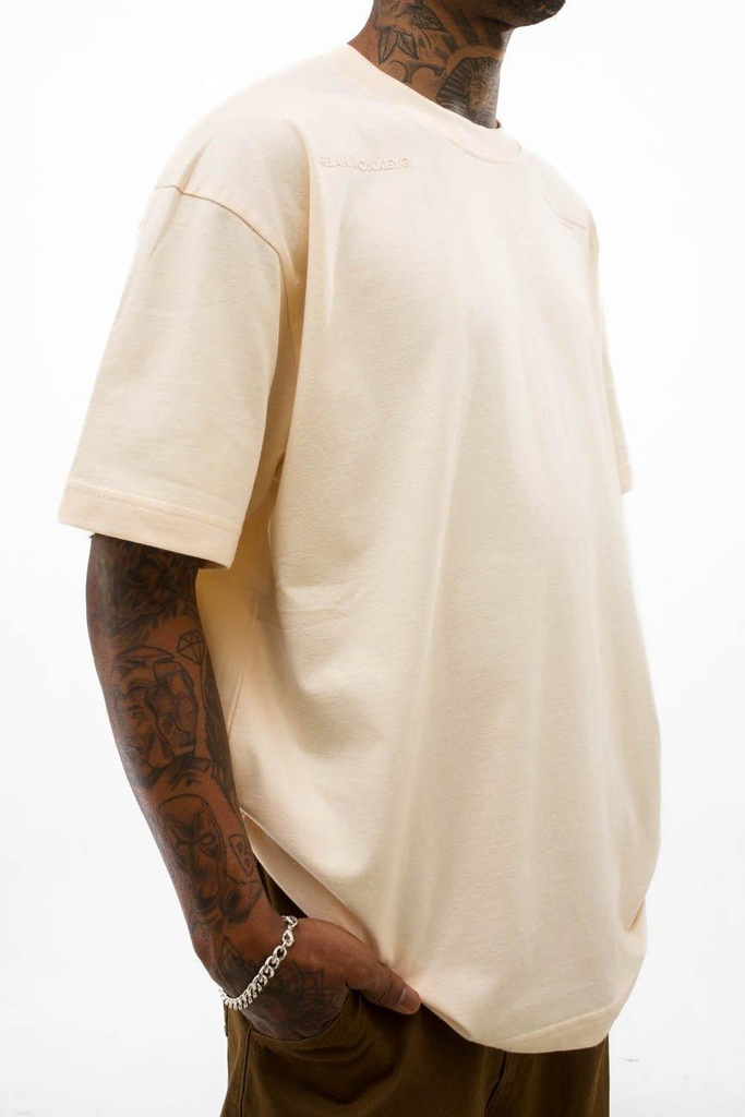 um-core-peach-um23a-bf-s024-xs-566093.jpg