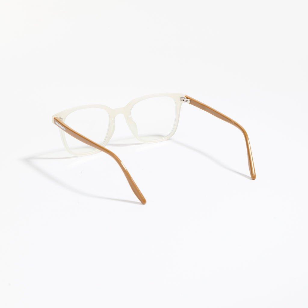easy-everyday-04-eyewear-01-662810.jpg
