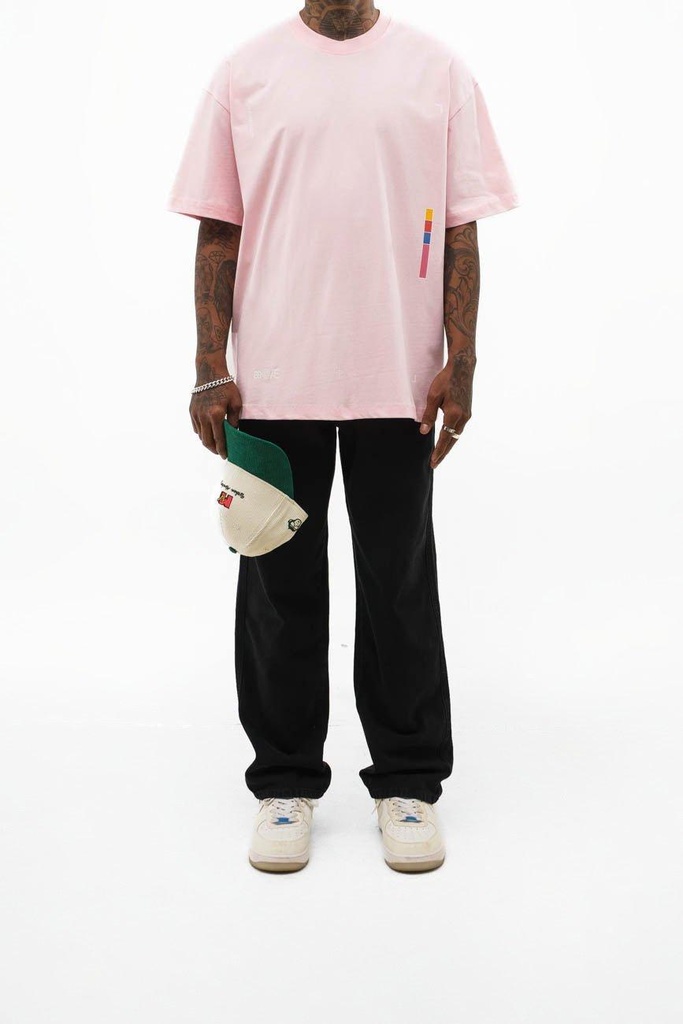 impossible-geometry-pink-tshirt-07_78f59118-effe-4124-9b75-07c66d7e9855-365685.jpg