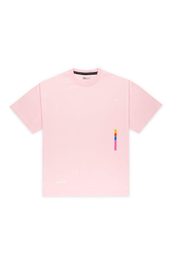impossible-geometry-pink-tshirt-01-452533.jpg
