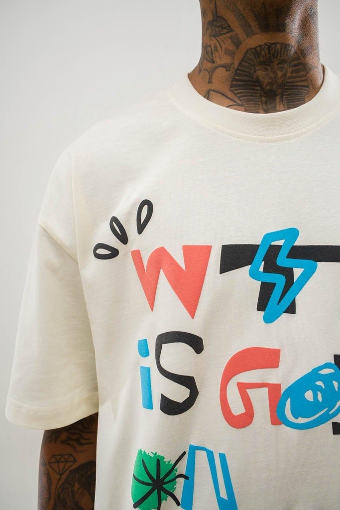 see-the-world-differently-um23-bfa-s010-xs-951995.jpg