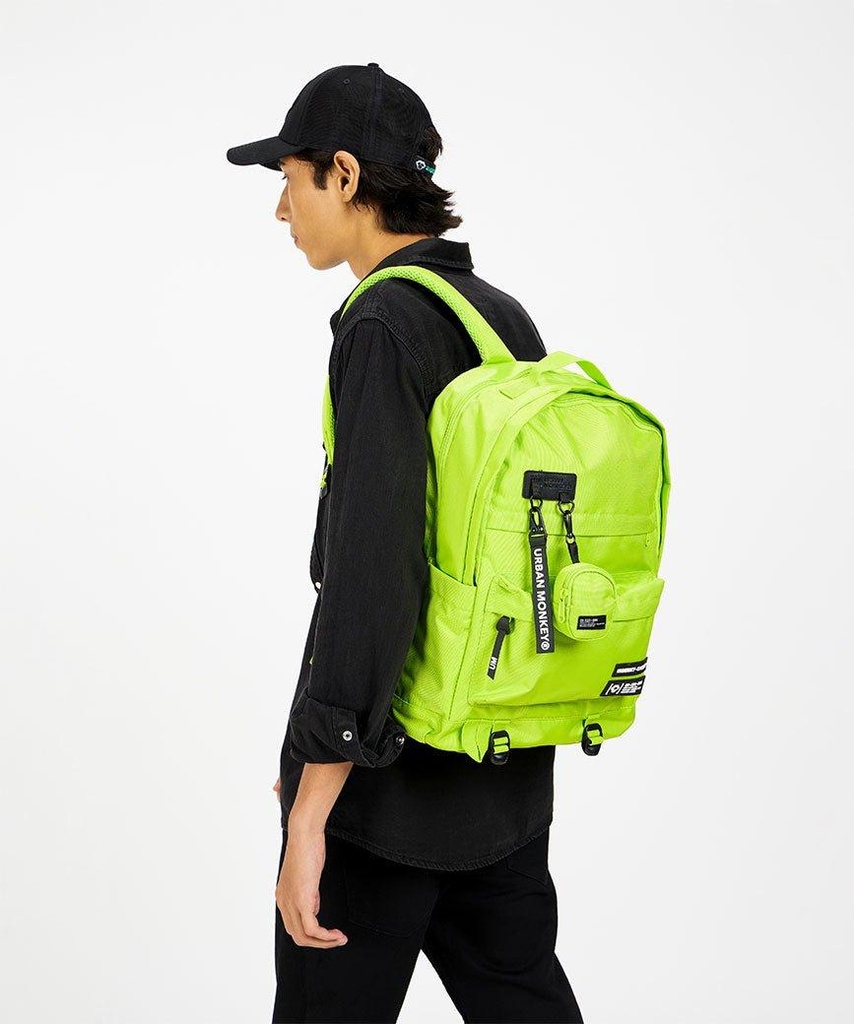 neon-backpack-02-834256.jpg