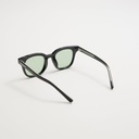 um-classic-wayfarer-003-a809-c2-341953.jpg