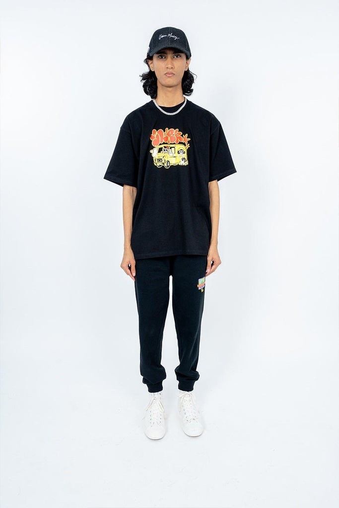 skrr-skrr-um23bf-001-xs-714317.jpg
