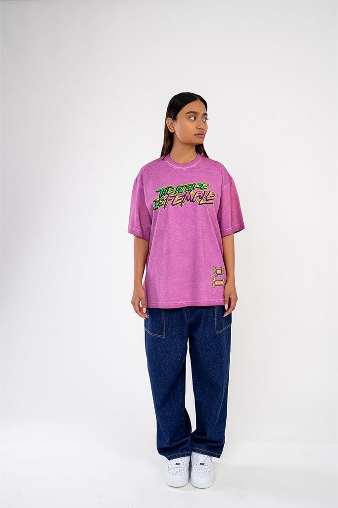 future-is-female-model-side-316873.jpg