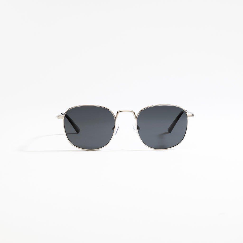airplane-mode-003-front-view-298446.jpg