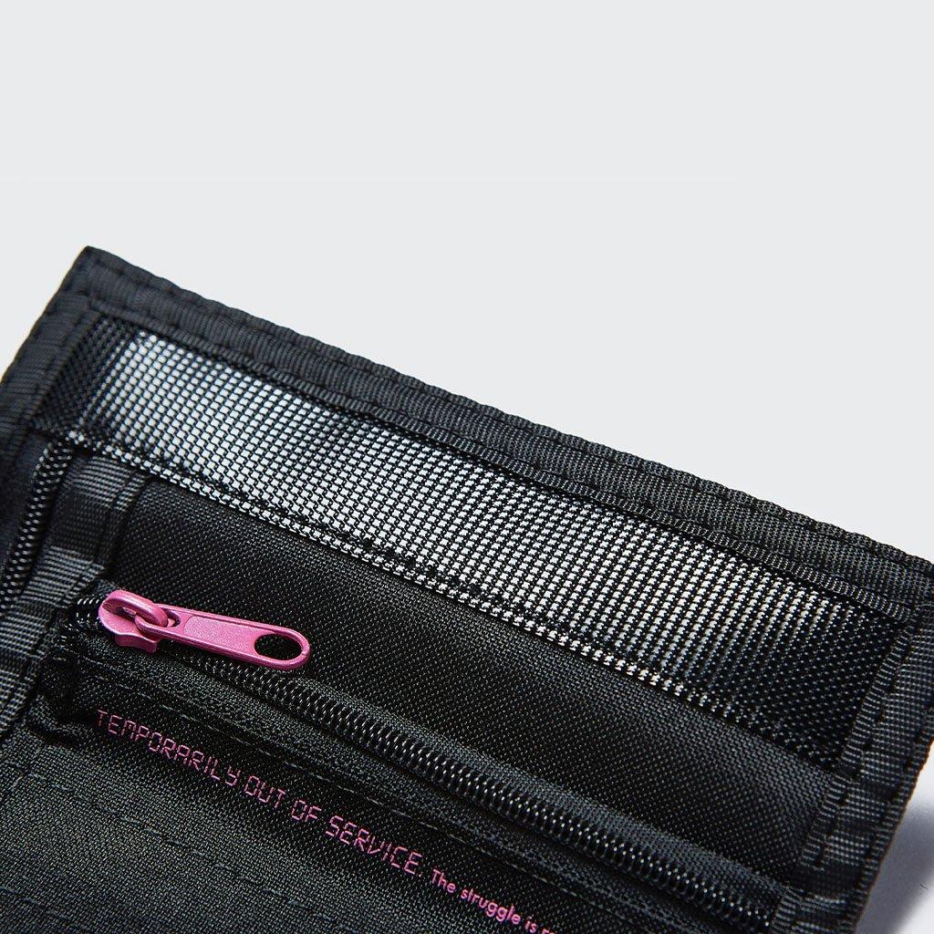 wallet-009-rhw001-dgrn-207349.jpg
