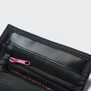 wallet-009-rhw001-dgrn-207349.jpg