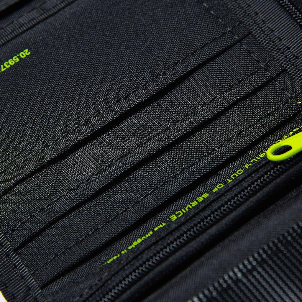 wallet-003-rhw001-wh-555156.jpg
