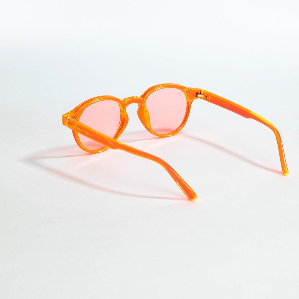 neon-daze-002-33140-c4-693034.jpg