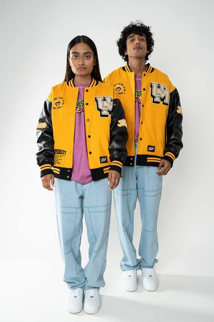 game-day-varsity-model-7-988059.jpg