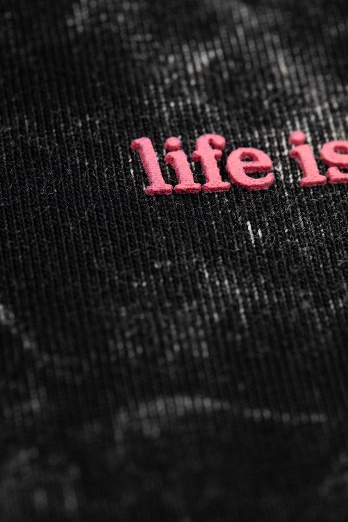 life-is-better-when-you-paint-oversized-acid-wash-black-tshirt-04-978211.jpg