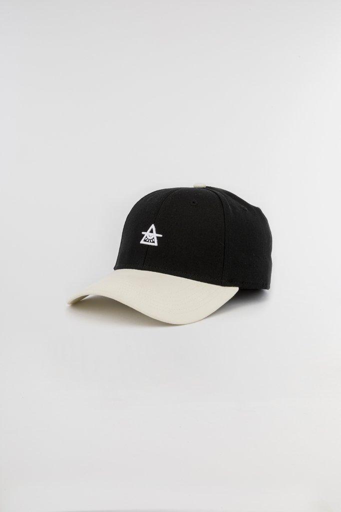 illuminate-left-484043.jpg