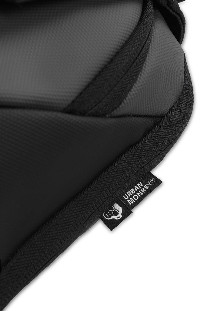 Travel_Sling_Bag_14.jpg