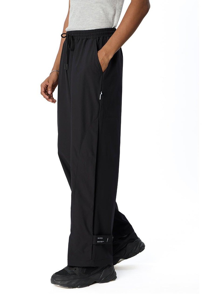 [UM25_CRG04_BLK_S/28] Adjustable Cargo Pants // Black (S)