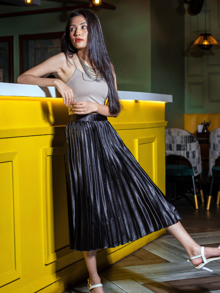 [ULSS19BT09-19-013-02] Pleated Midi Skirt (S, Black)