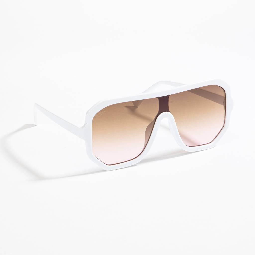 [SG0007_WH] Back to the Future // 004